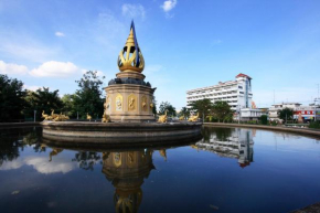 Hotels in Kamphaeng Phet